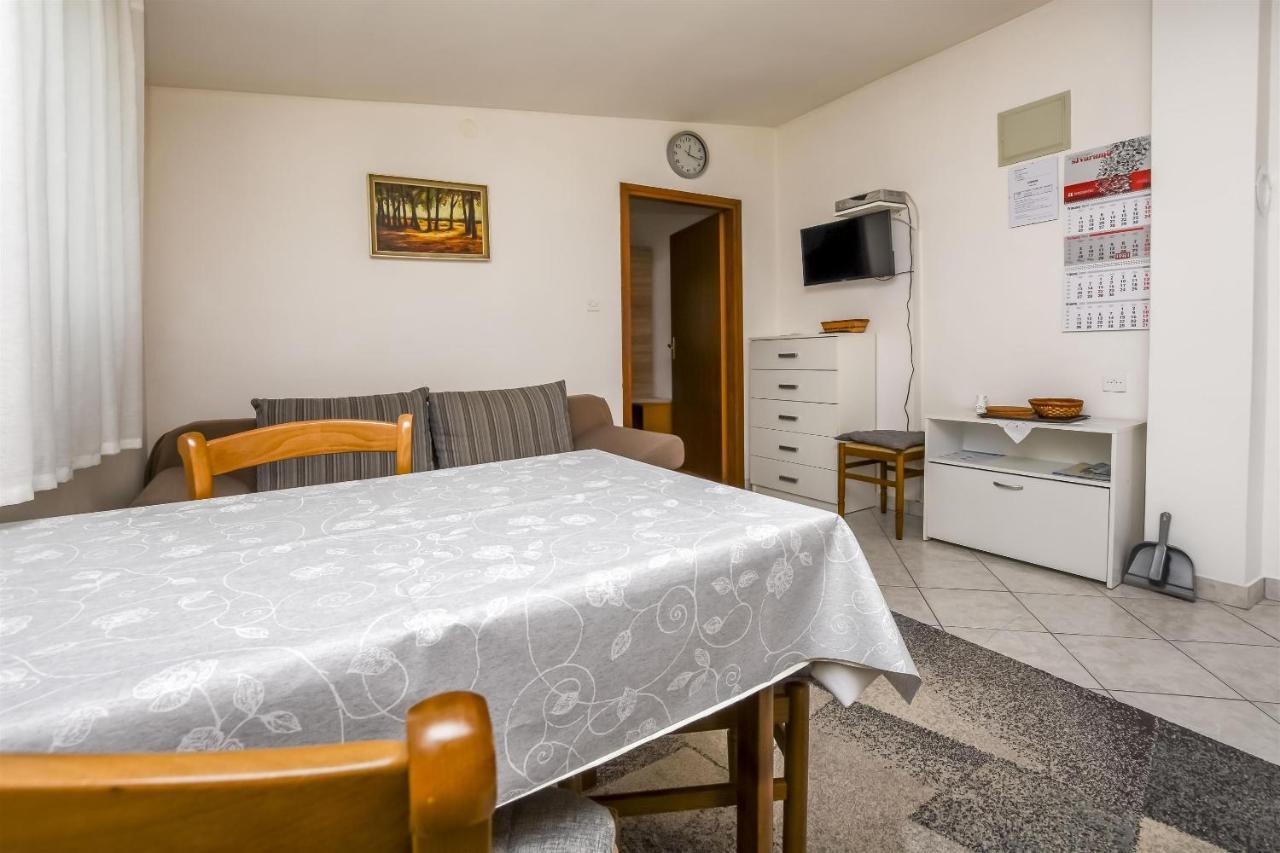 Apartment Kucinic Rogoznica  Esterno foto