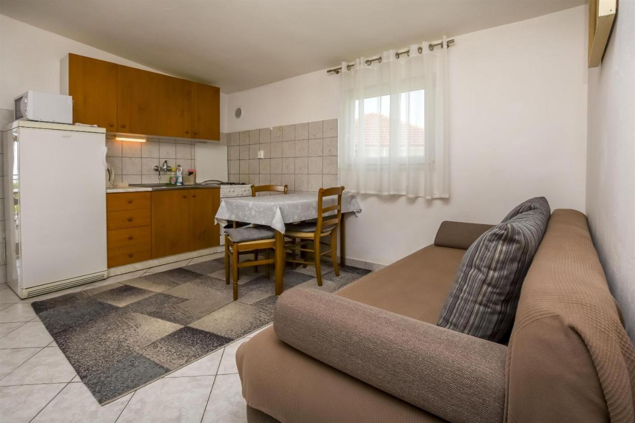 Apartment Kucinic Rogoznica  Esterno foto